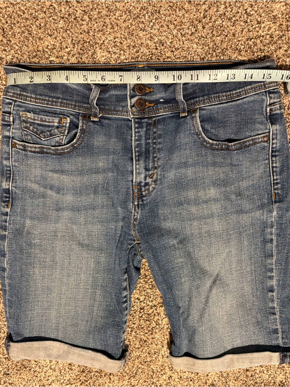 Levi's 515 Dark Wash Denim Bermuda Shorts - Picture 6 of 6